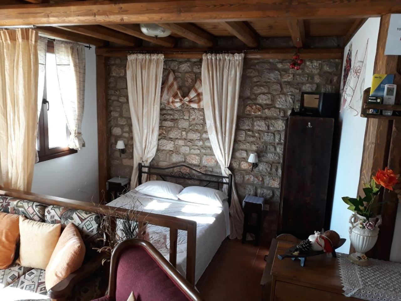 Villa To Stolidi tis Psinthou Psinthos Esterno foto